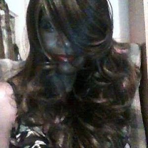 Meet your Posher, Lisa